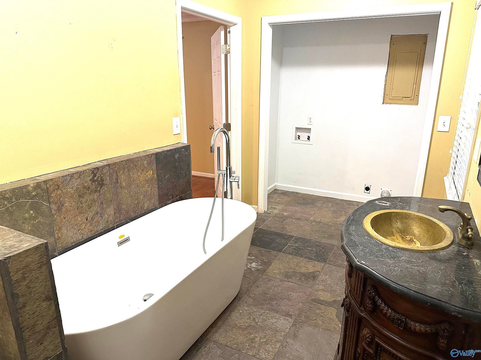 1410 Bains St Albertville, AL 35950  | Single Family