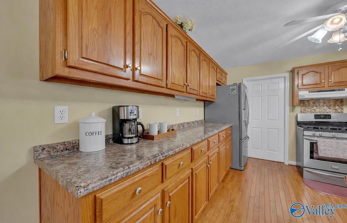 255 Basil Ln Boaz, AL 35957  | Single Family