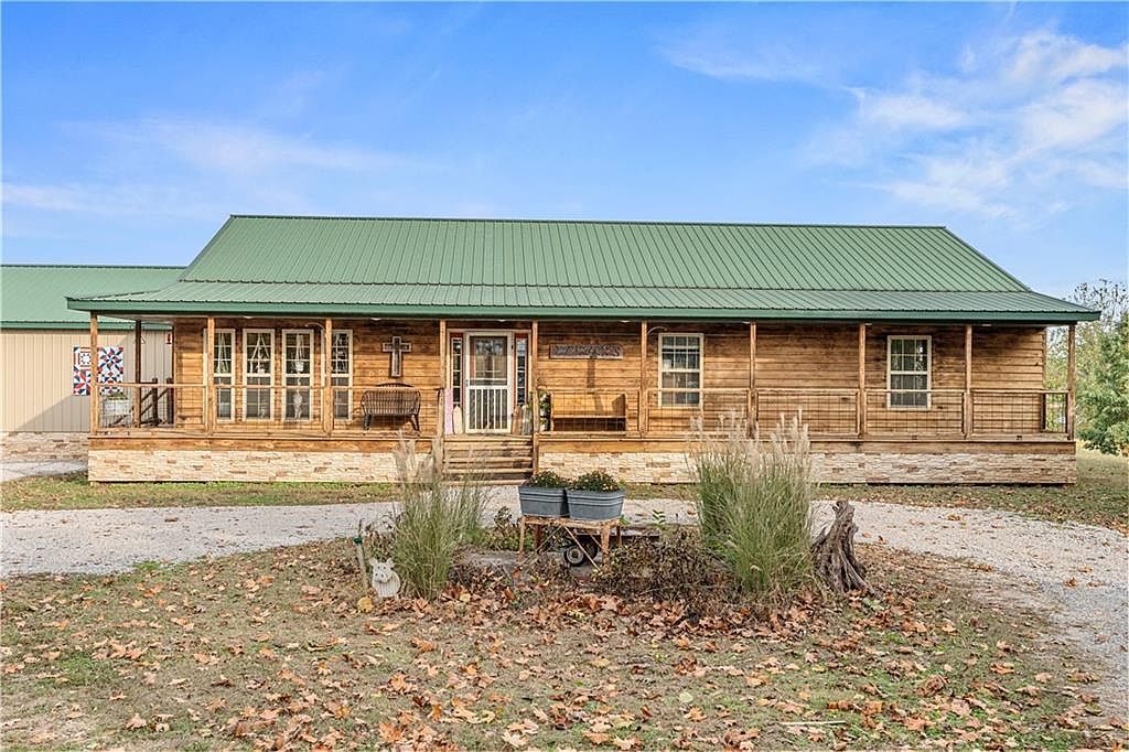 22507 S 2325th Rd Milo, MO 64767  | Single Family