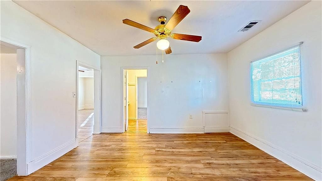 221 N Clay St Nevada, MO 64772  | Single Family