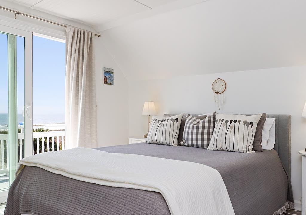 329 Treasure Dr Port Saint Joe, FL 32456  | Single Family