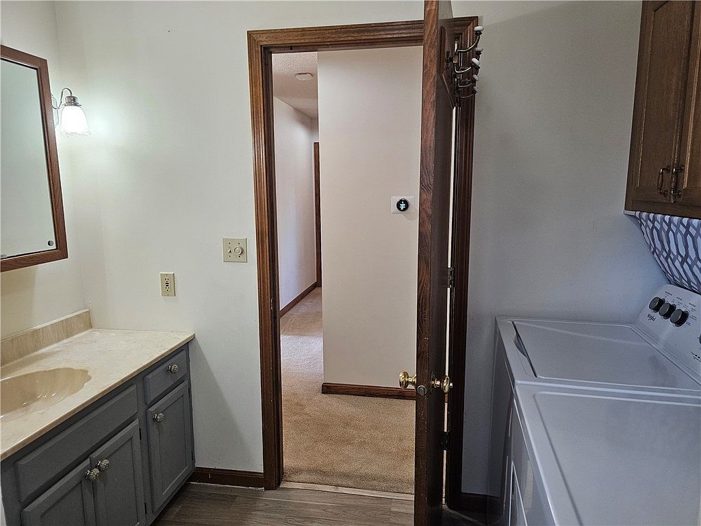 2139 Douglas St Charleston, IL 61920 | Single Family