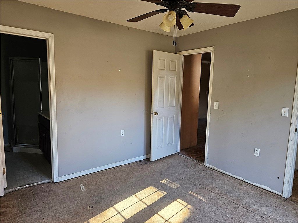 928 County Road 1575e Greenup, IL 62428  | Single Family