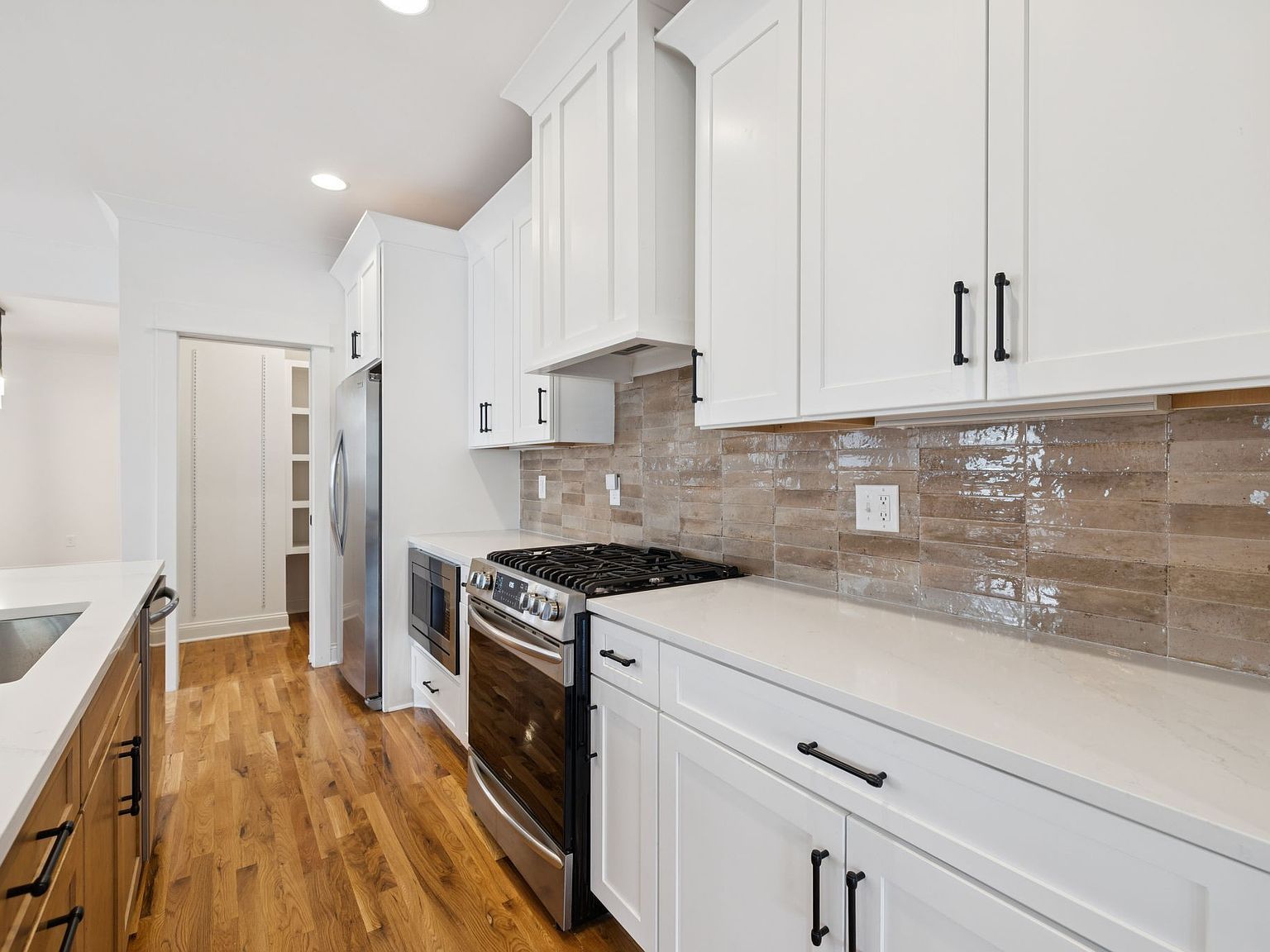 1809B Holly St Nashville, TN 37206  | Single Family