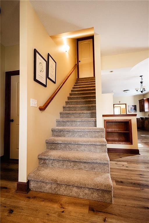 4816 N Creek Woods Dr Saint Joseph, MO 64507  | Single Family