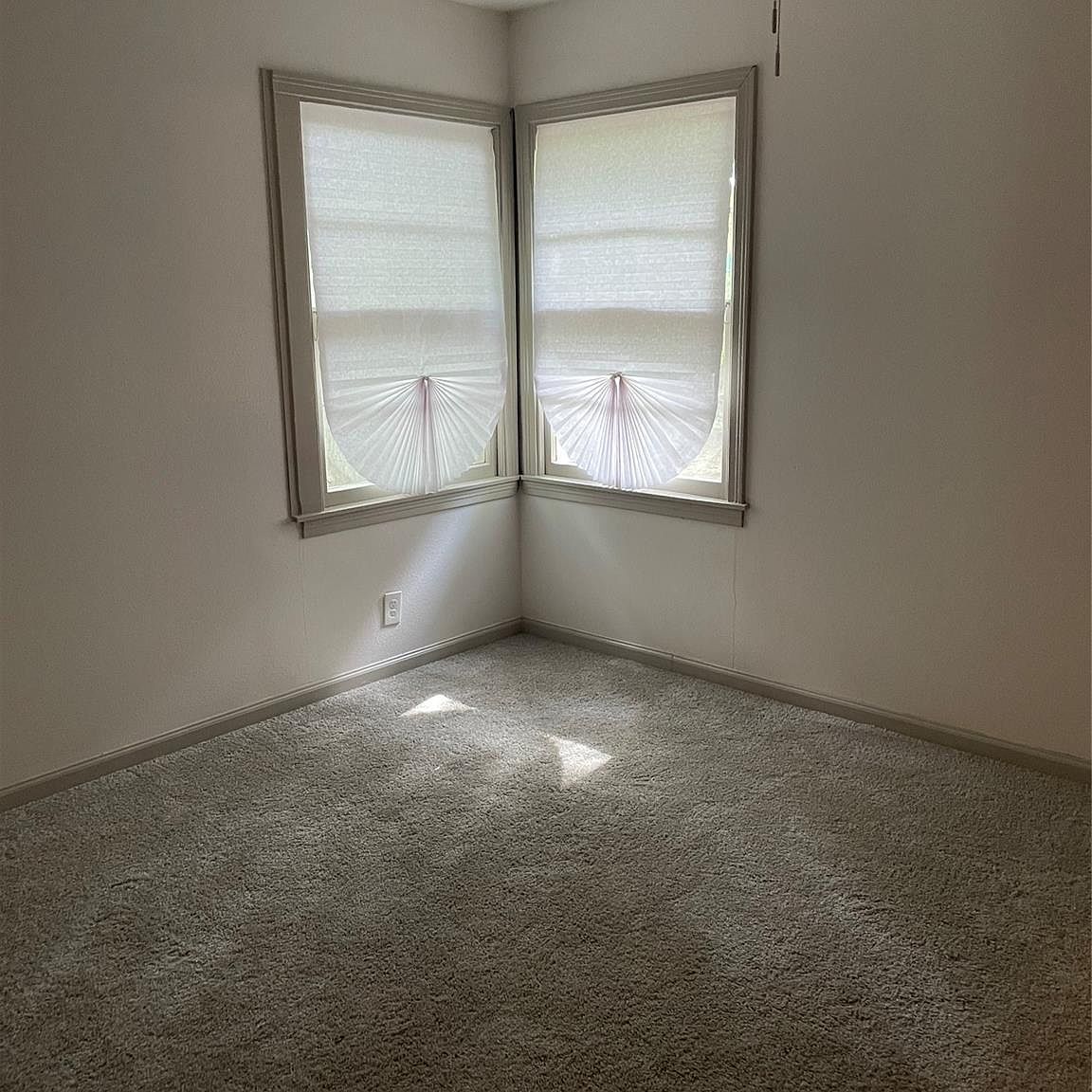 1520 & 1/2 Avenue N Huntsville, TX 77340 | Single Family