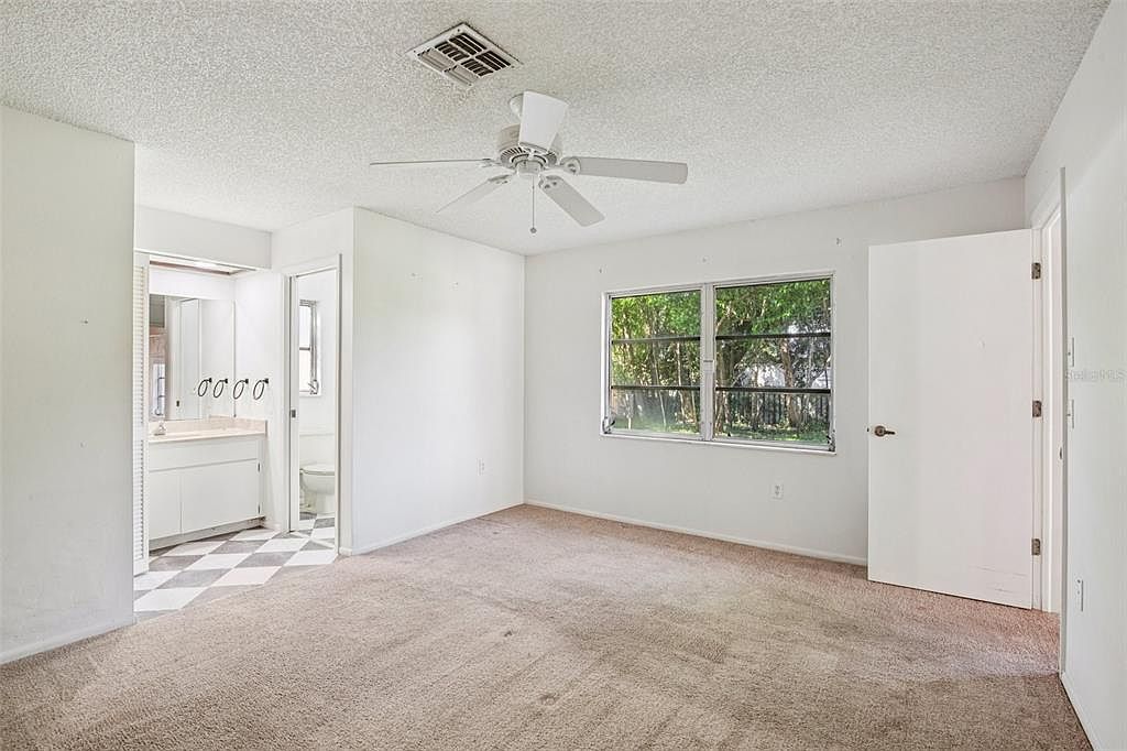 11211 Rollingwood Dr Port Richey, FL 34668  | Single Family