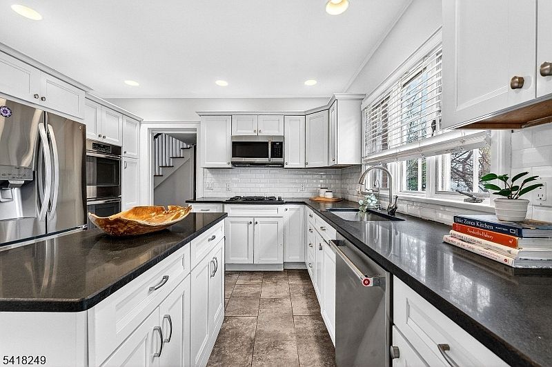 170 Christopher St Montclair, NJ 07042 | Single Family