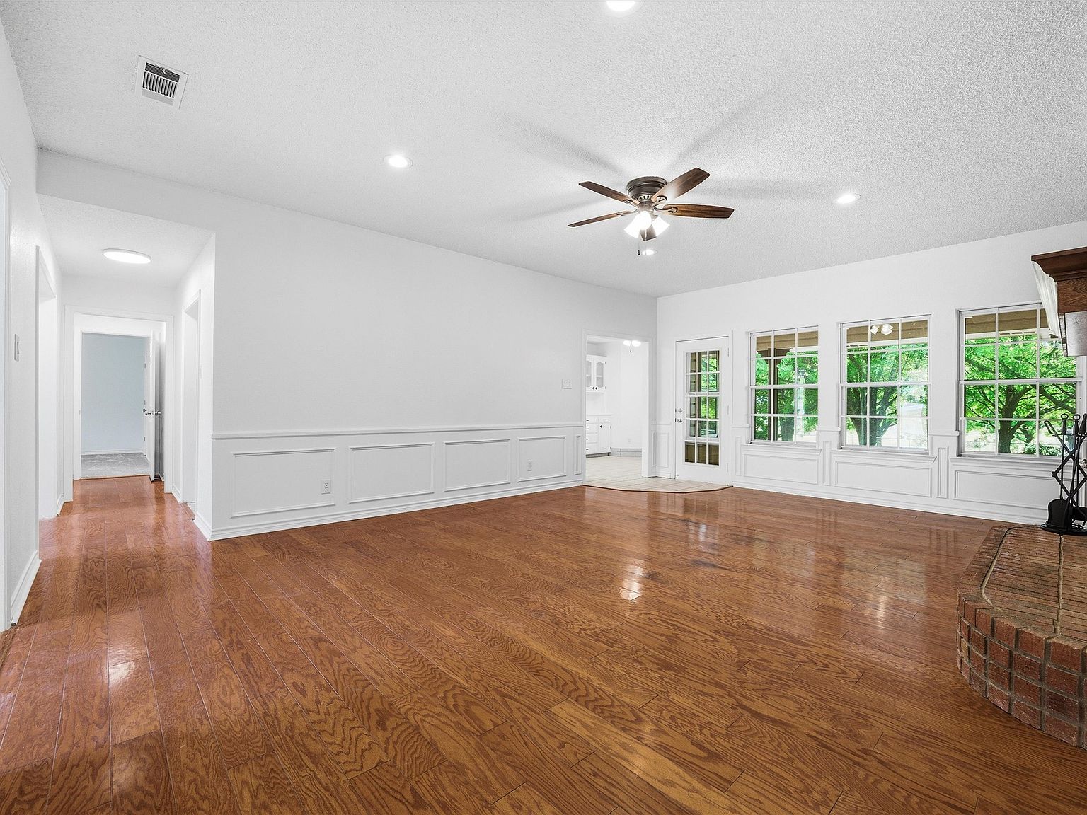 5030 Diamond Creek Dr Midlothian, TX 76065 | Single Family