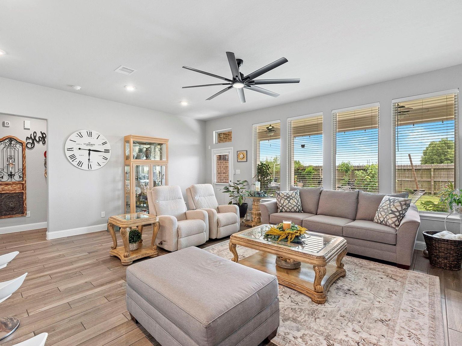 419 Barrios Bay Ln La Porte, TX 77571 | Single Family