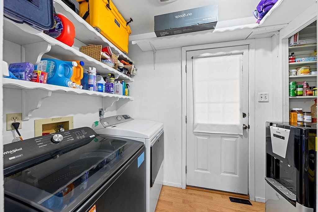 132 E Silver Creek Ln Center Pt, TX 78010 | Single Family