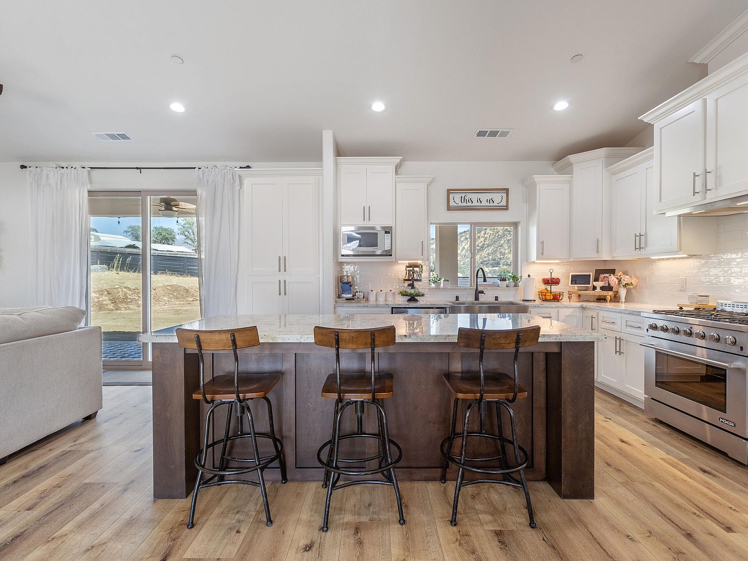 16384 Winchester Dr Springville, CA 93265  | Single Family