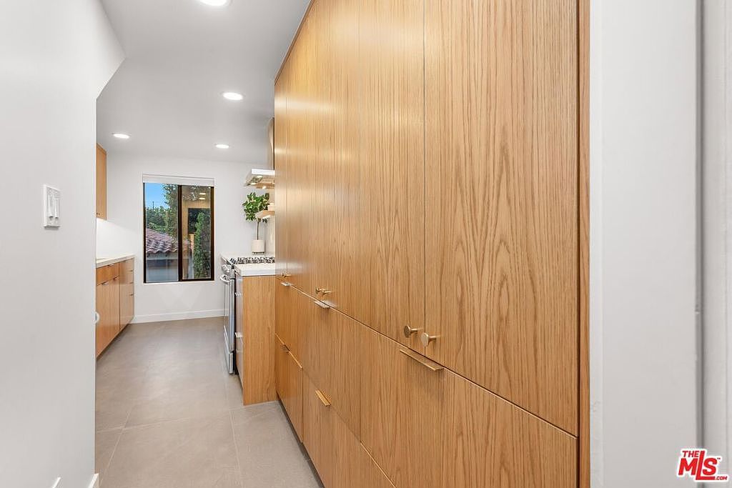 5121 Westpark Dr #105 North Hollywood, CA 91601 | New build