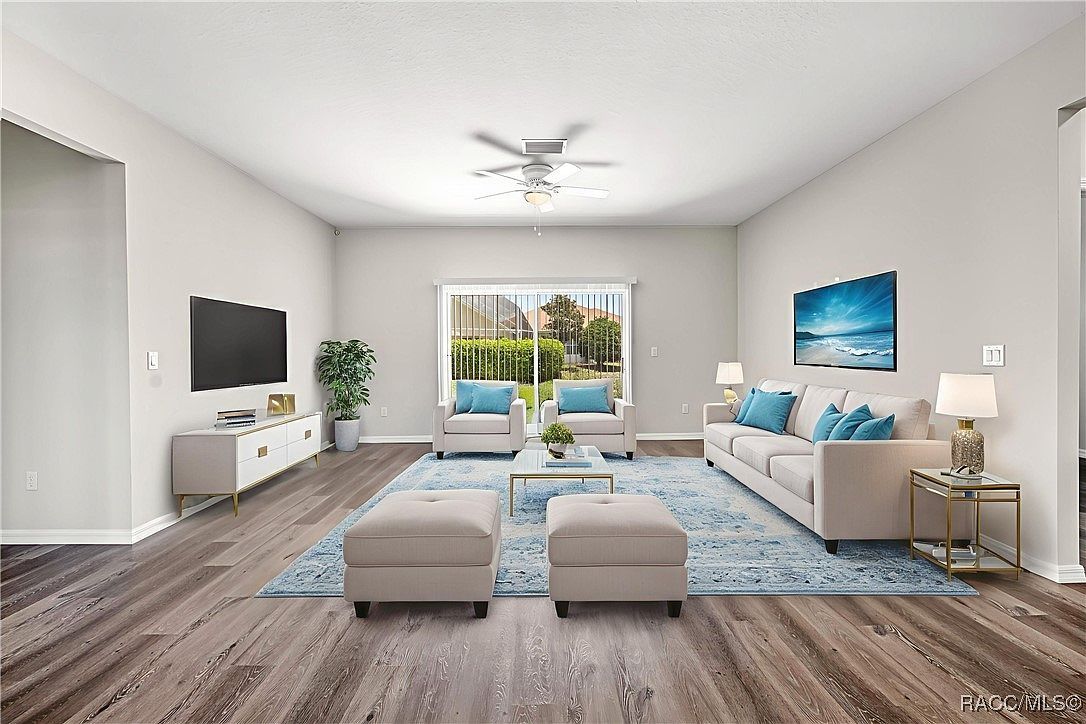 10148 Duffy Cir Weeki Wachee, FL 34613 | Single Family