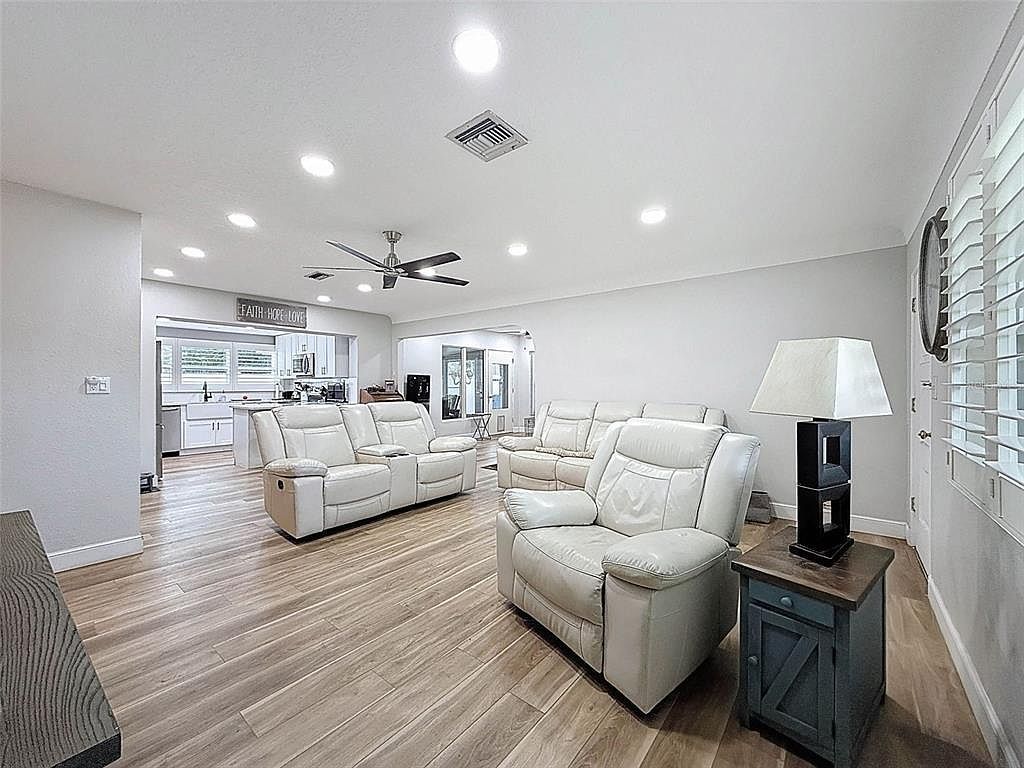 5900 49th Ave N Kenneth City, FL 33709 | Single Family