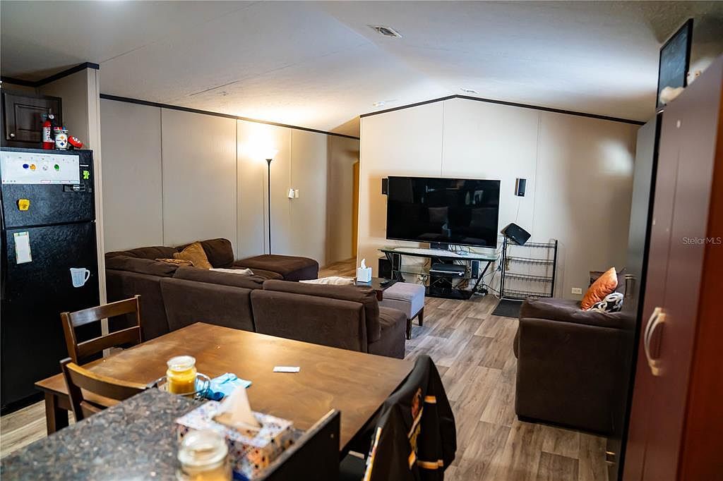 132 Nutmeg Trl Interlachen, FL 32148 | New build