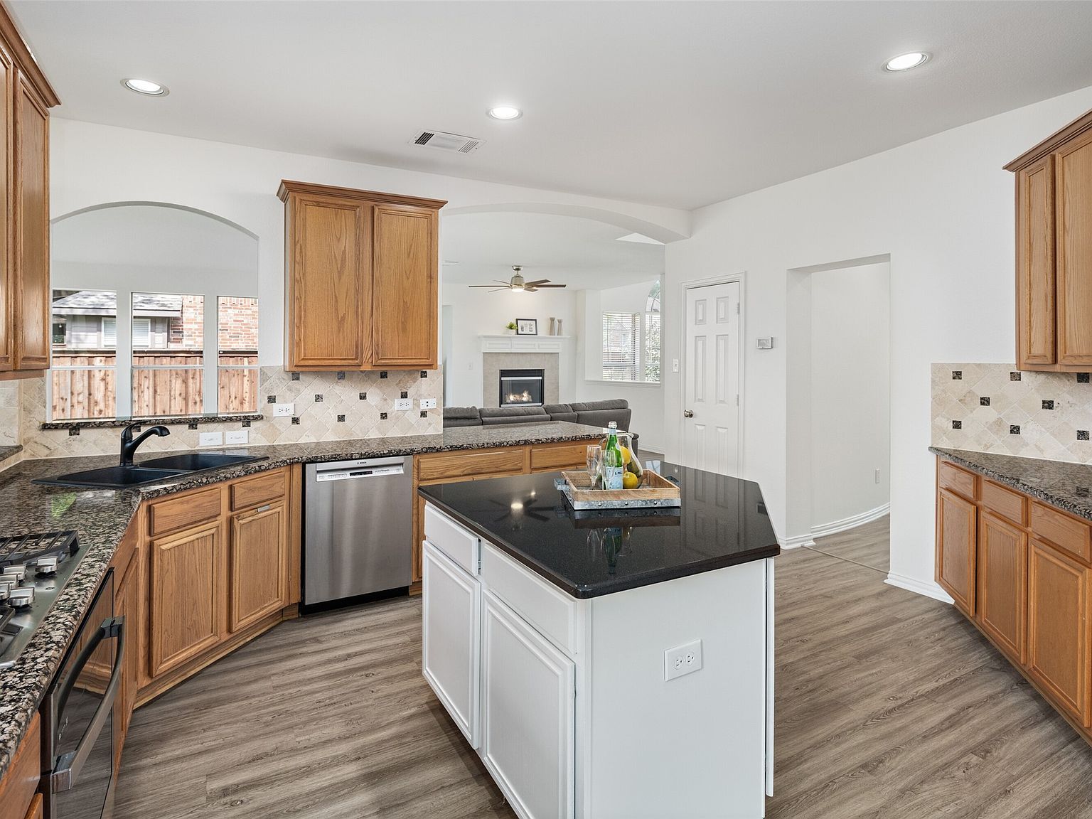 5301 Arrowhead Way McKinney, TX 75072  | Single Family