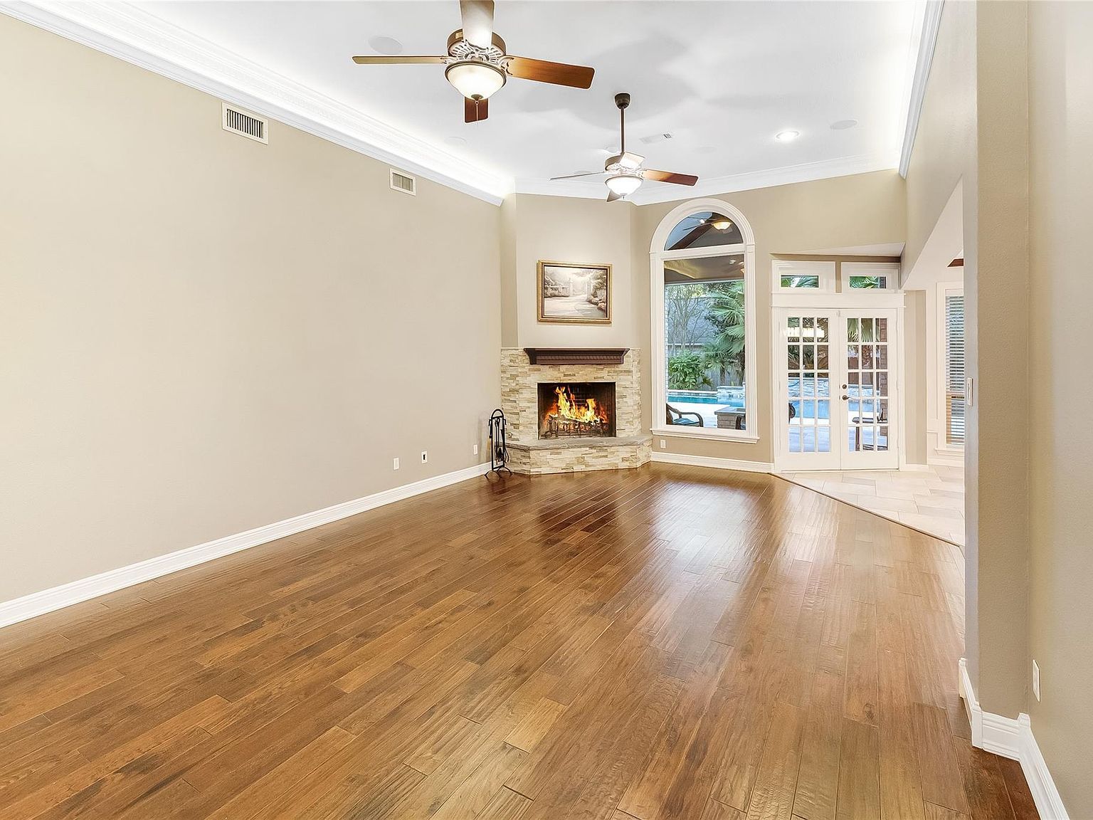 6 S Buck Rdg Spring, TX 77381  | Single Family