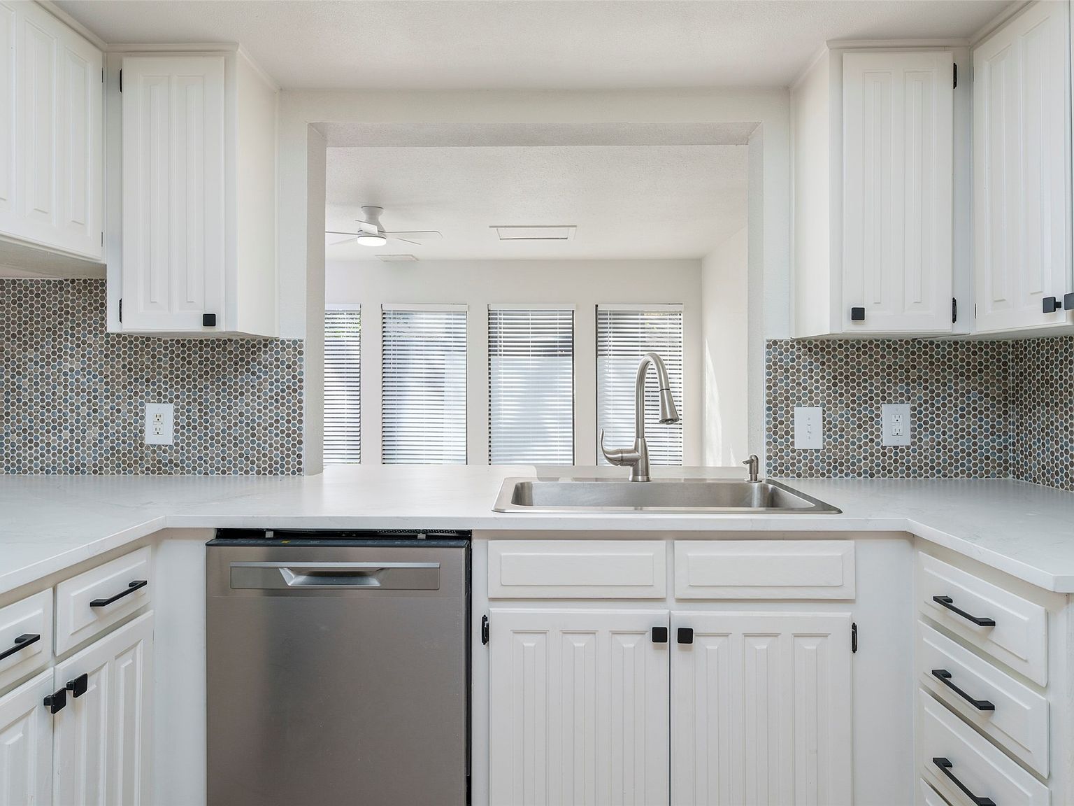 3915 Firethorn Dr Arlington, TX 76017 | Single Family