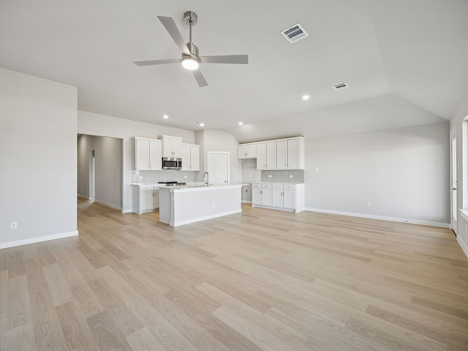 1533 Oakdale Dr Kaufman, TX 75142  | Single Family