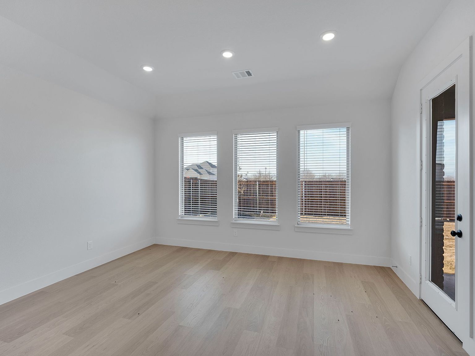 4308 Laurel Trl Midlothian, TX 76065  | Single Family