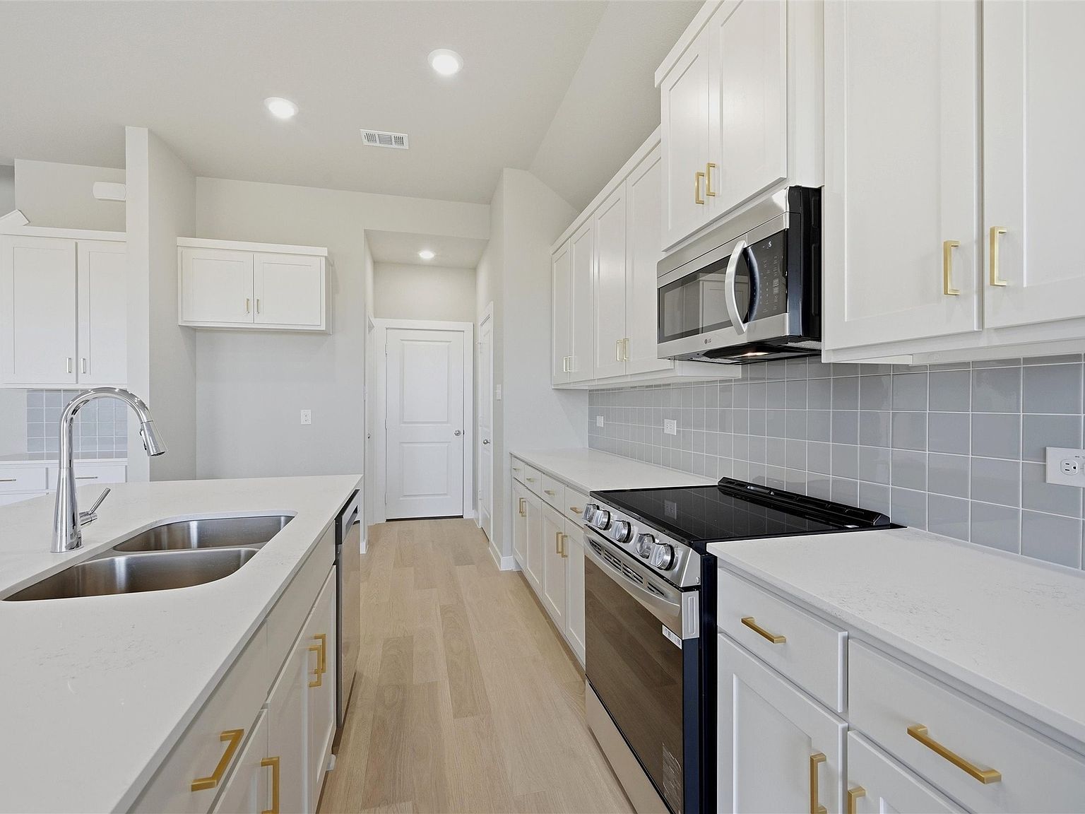 4203 Pigeon Dr Sherman, TX 75092  | Single Family