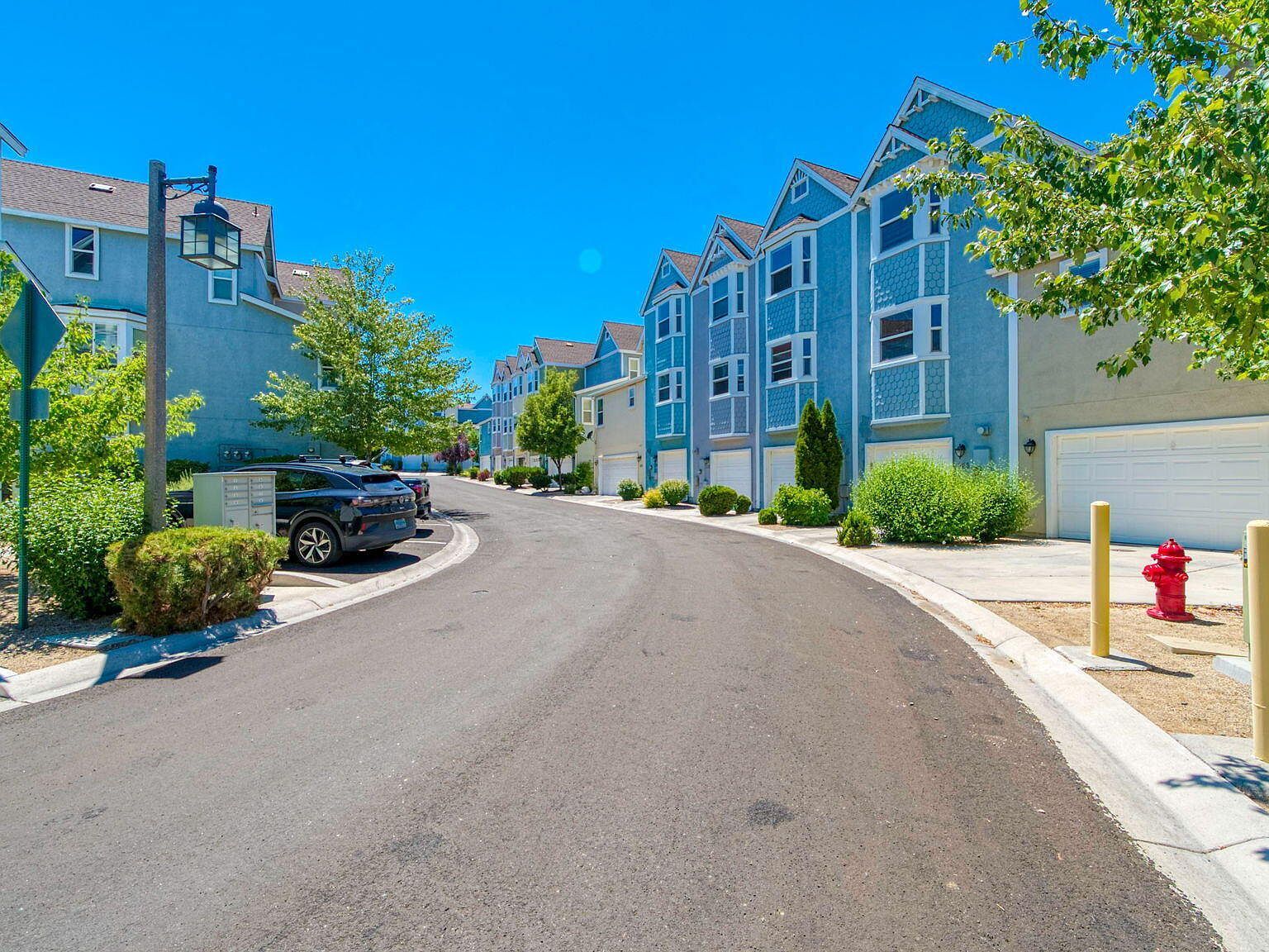 225 Gramercy Ln Reno, NV 89509 | Condominium