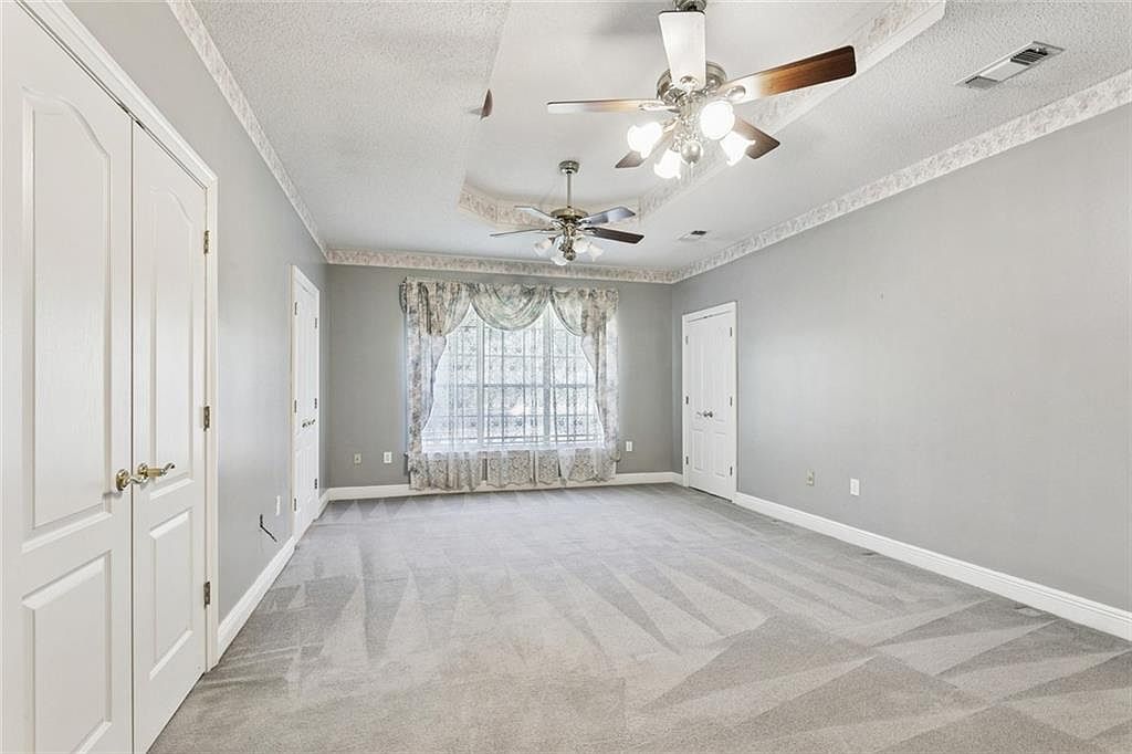 22399 Longleaf Dr Covington, LA 70435  | Single Family