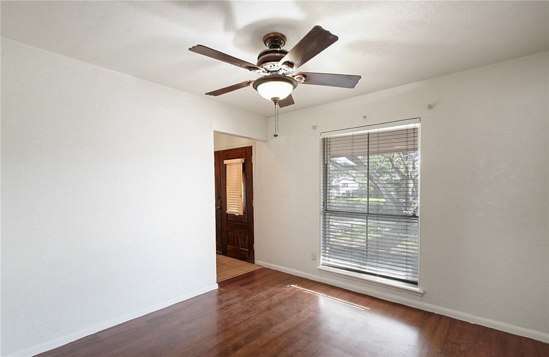 4622 Coventry Ln Corpus Christi, TX 78411 | Single Family