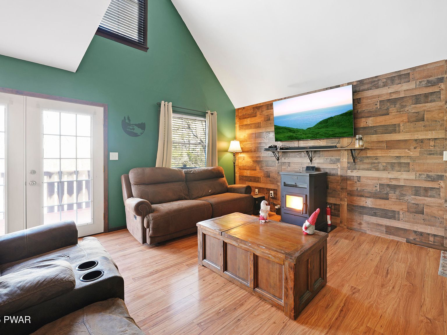 132 S Shore Dr Milford, PA 18337 | Single Family