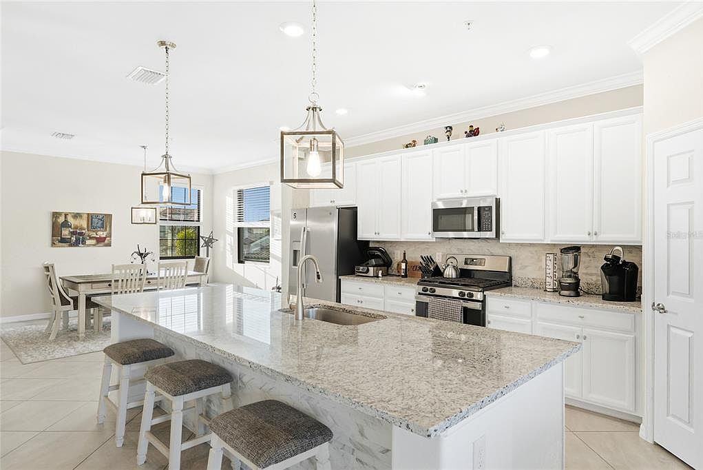 6025 Worsham Ln #102 Bradenton, FL 34211  | Condominium