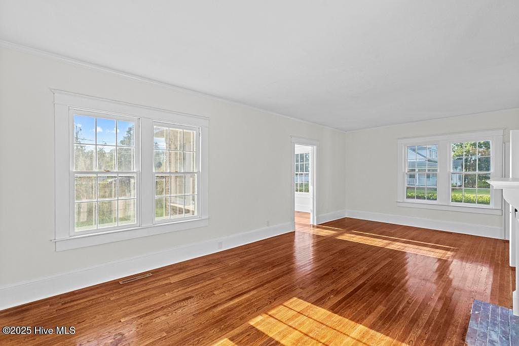 860 Main St Bayboro, NC 28515 | Single Family