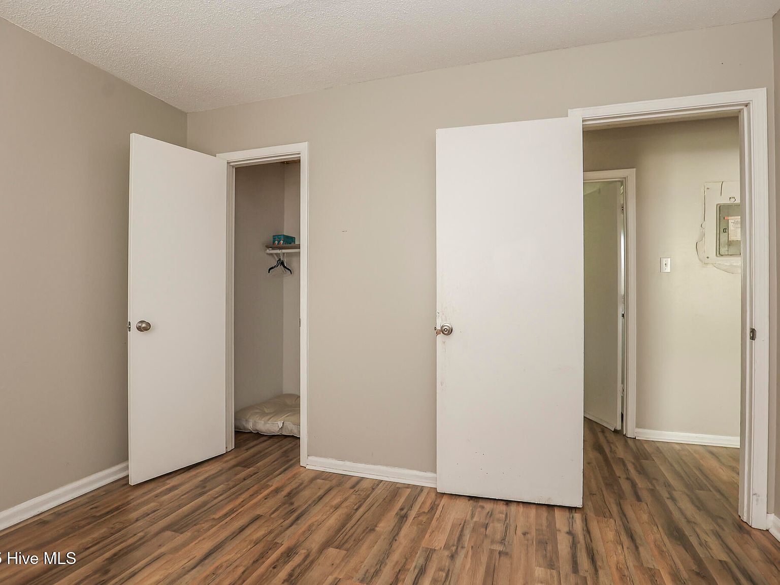 408 Sterling Rd Jacksonville, NC 28546  | Single Family