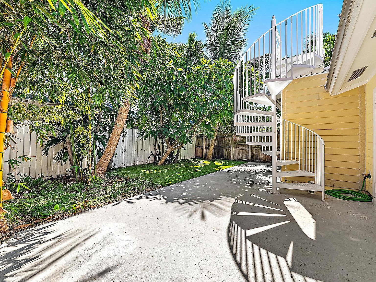 301 Xanadu Pl Jupiter, FL 33477  | Single Family