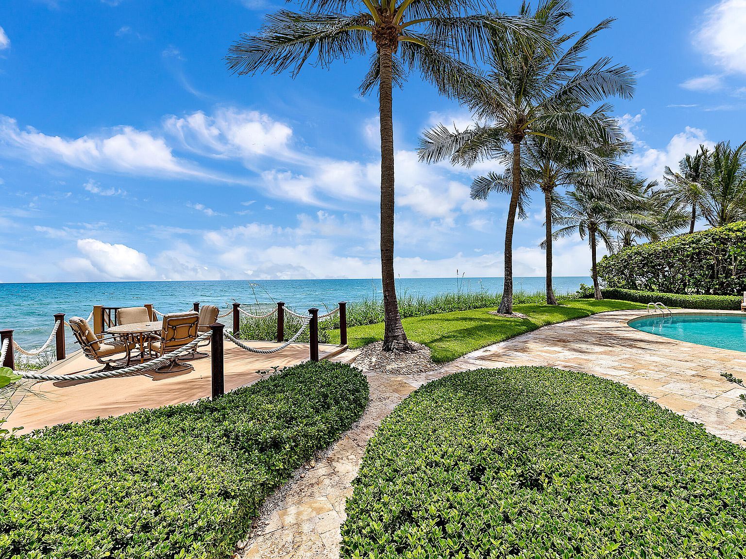 613 S Beach Rd Jupiter, FL 33469 | Single Family