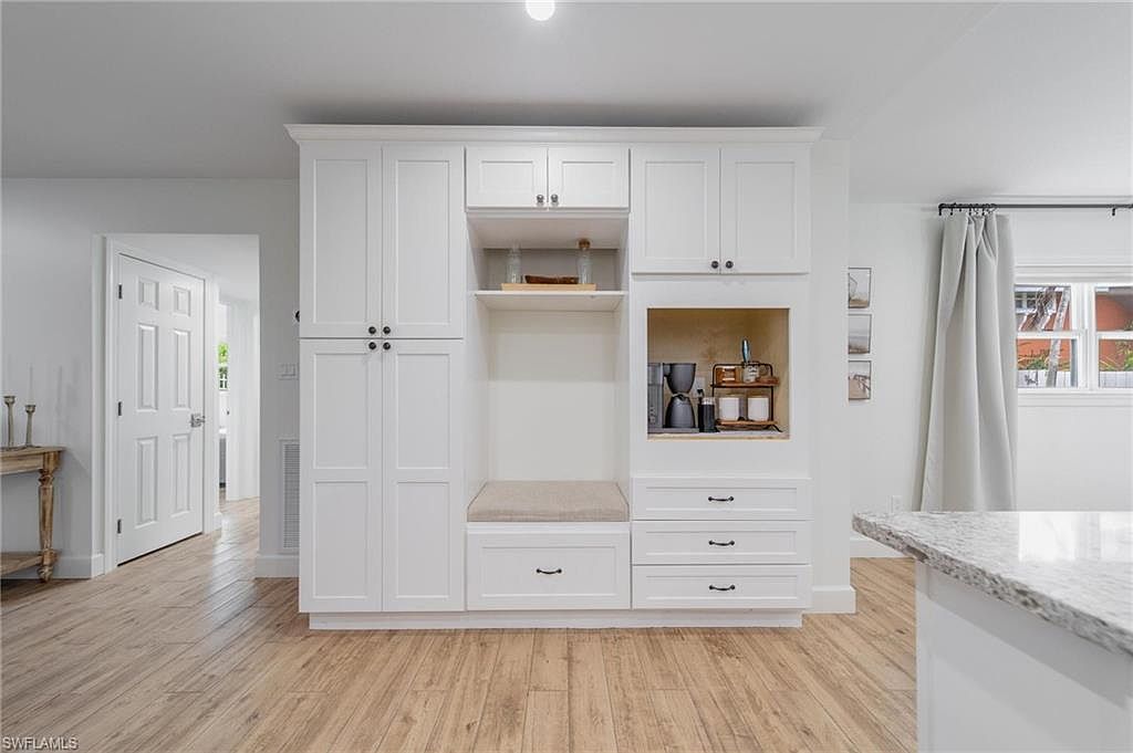 1300 Hilltop Dr Naples, FL 34103 | Single Family