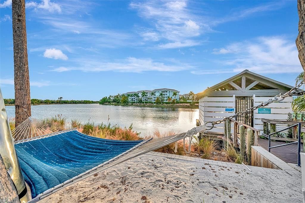 246 Sapphire Lake Dr UNIT 201 Bradenton, FL 34209  | Condominium