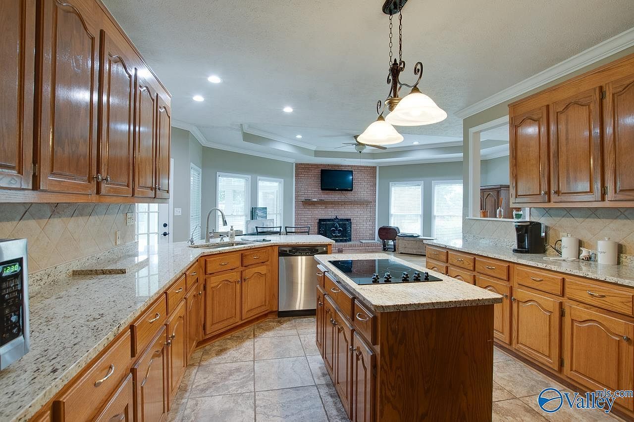 14850 Creek Ln Athens, AL 35613 | Single Family