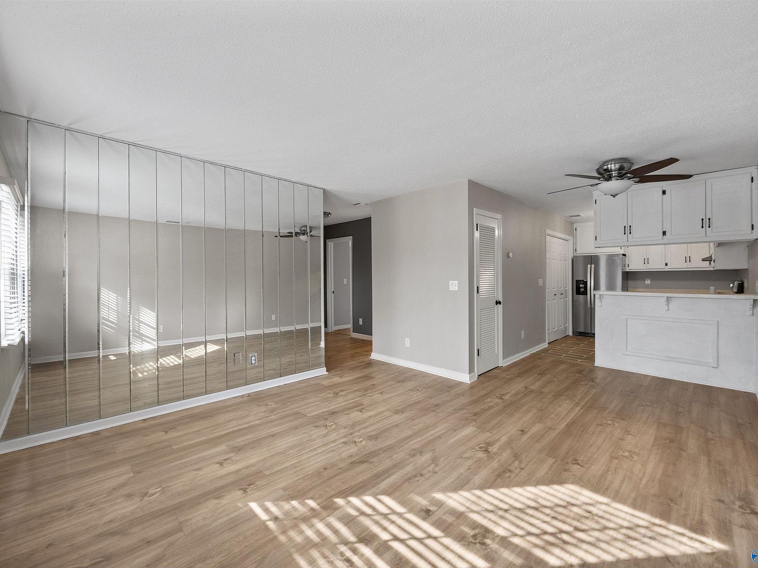 2080 Woodlawn Dr SW UNIT 2080 Huntsville, AL 35802  | Condominium