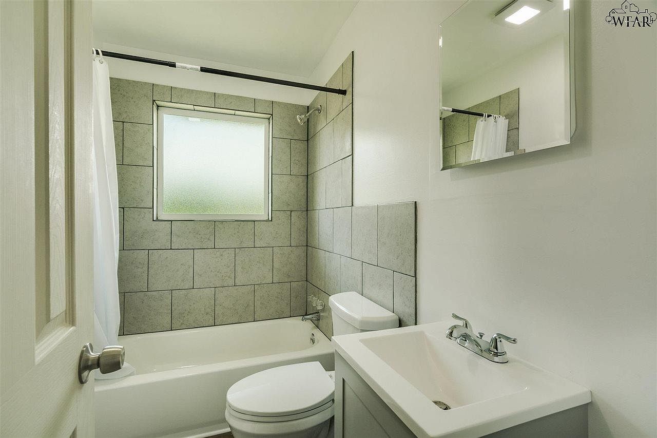 1600 Central Fwy Wichita Falls, TX 76306  | Single Family