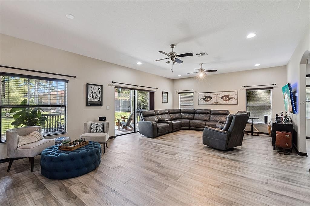 127 Verde Way Debary, FL 32713 | Single Family