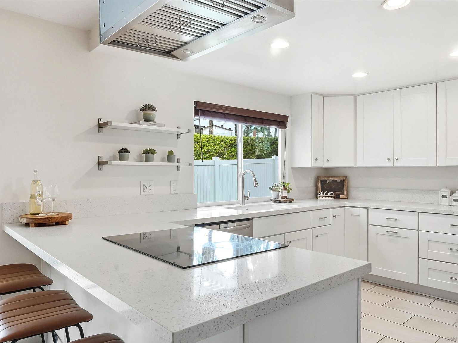 2304 Meadowridge Pl Spring Valley, CA 91977 | Single Family