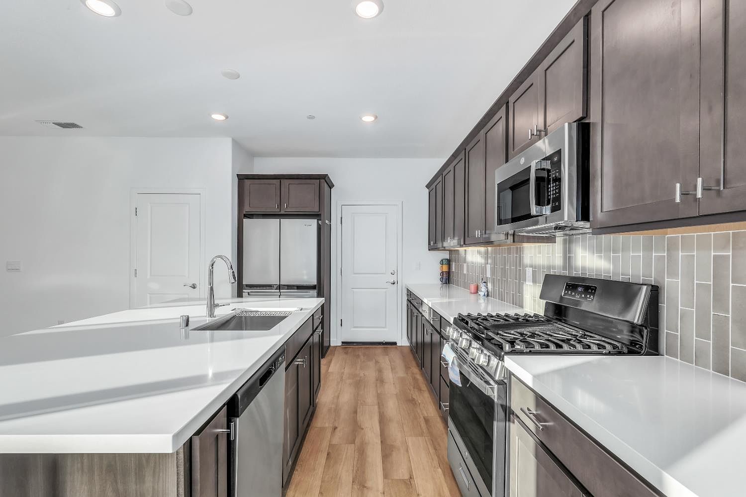 8122 Tino Way Elk Grove, CA 95757  | Single Family