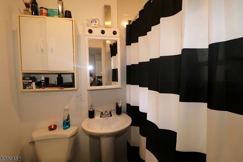 47 Ann St Newark, NJ 07105  | Multi Family