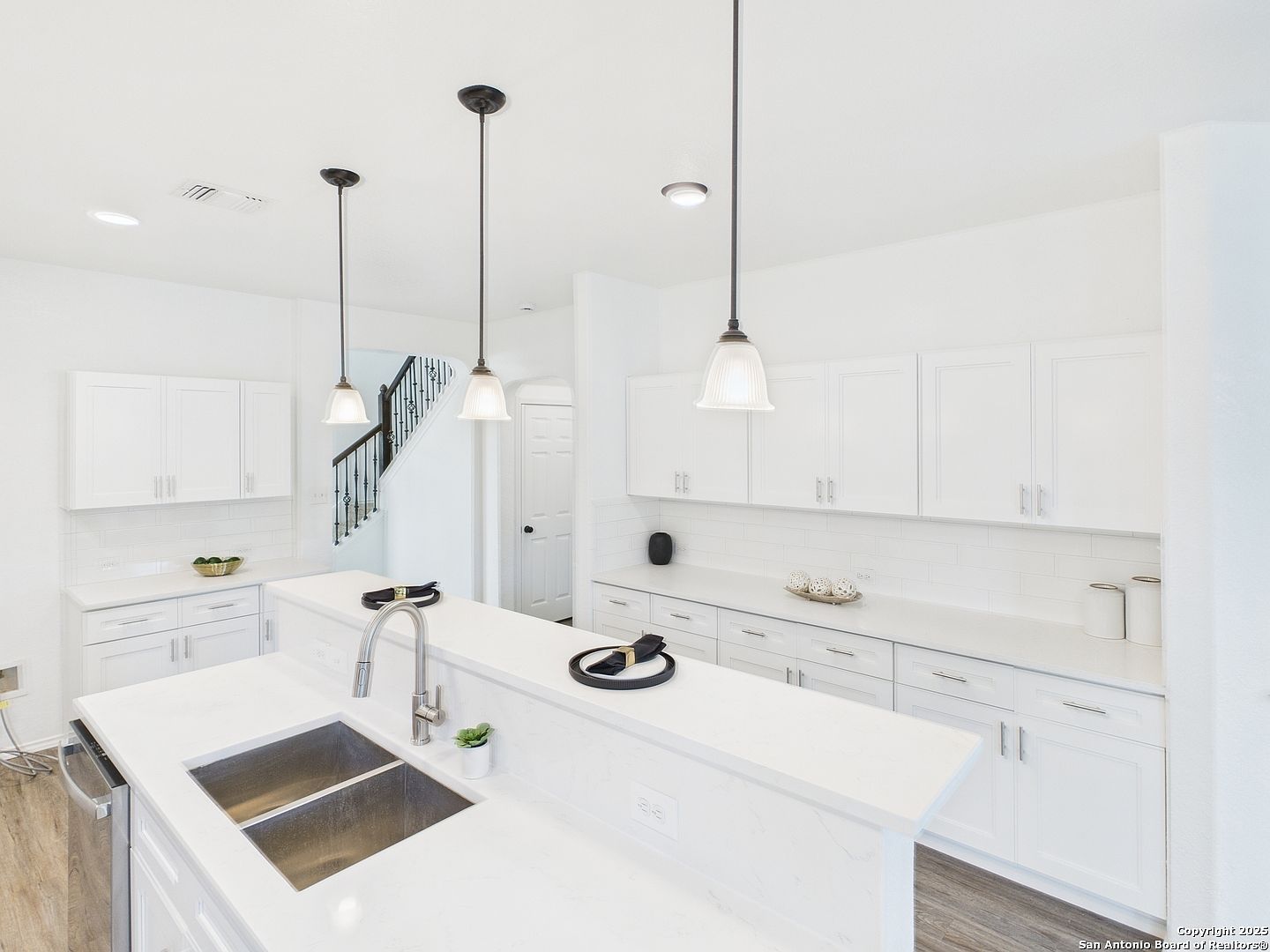 4526 Harrisburg San Antonio, TX 78223  | Single Family