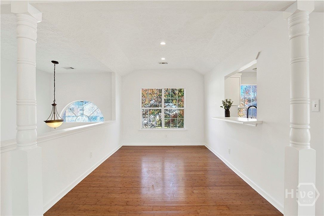 5 Rigger Ct Savannah, GA 31410  | Single Family