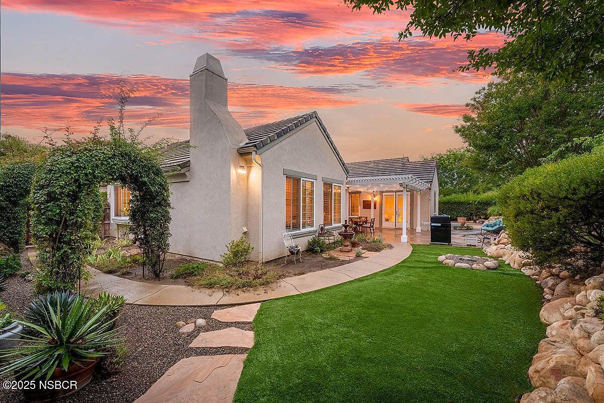 1230 Coast Oak Dr Solvang, CA 93463  | Single Family