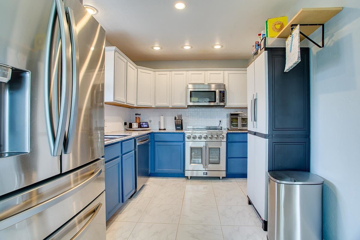 3005 Hillcrest Dr Enid, OK 73701 | Single Family