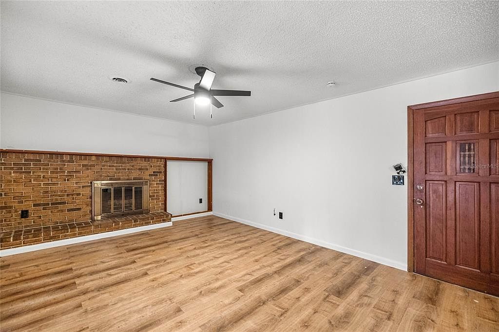 2837 NW 4th Ave Ocala, FL 34475  | Single Family