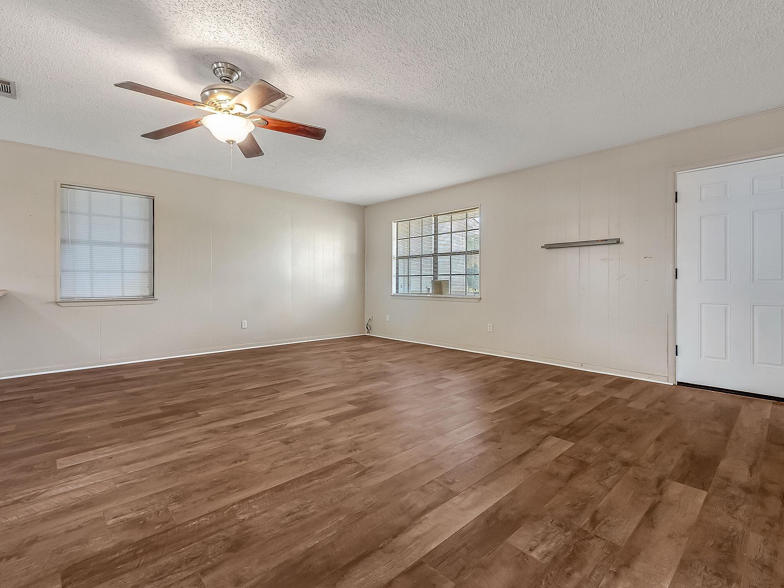 1600 Lahaina Ct Gulf Breeze, FL 32563  | Single Family